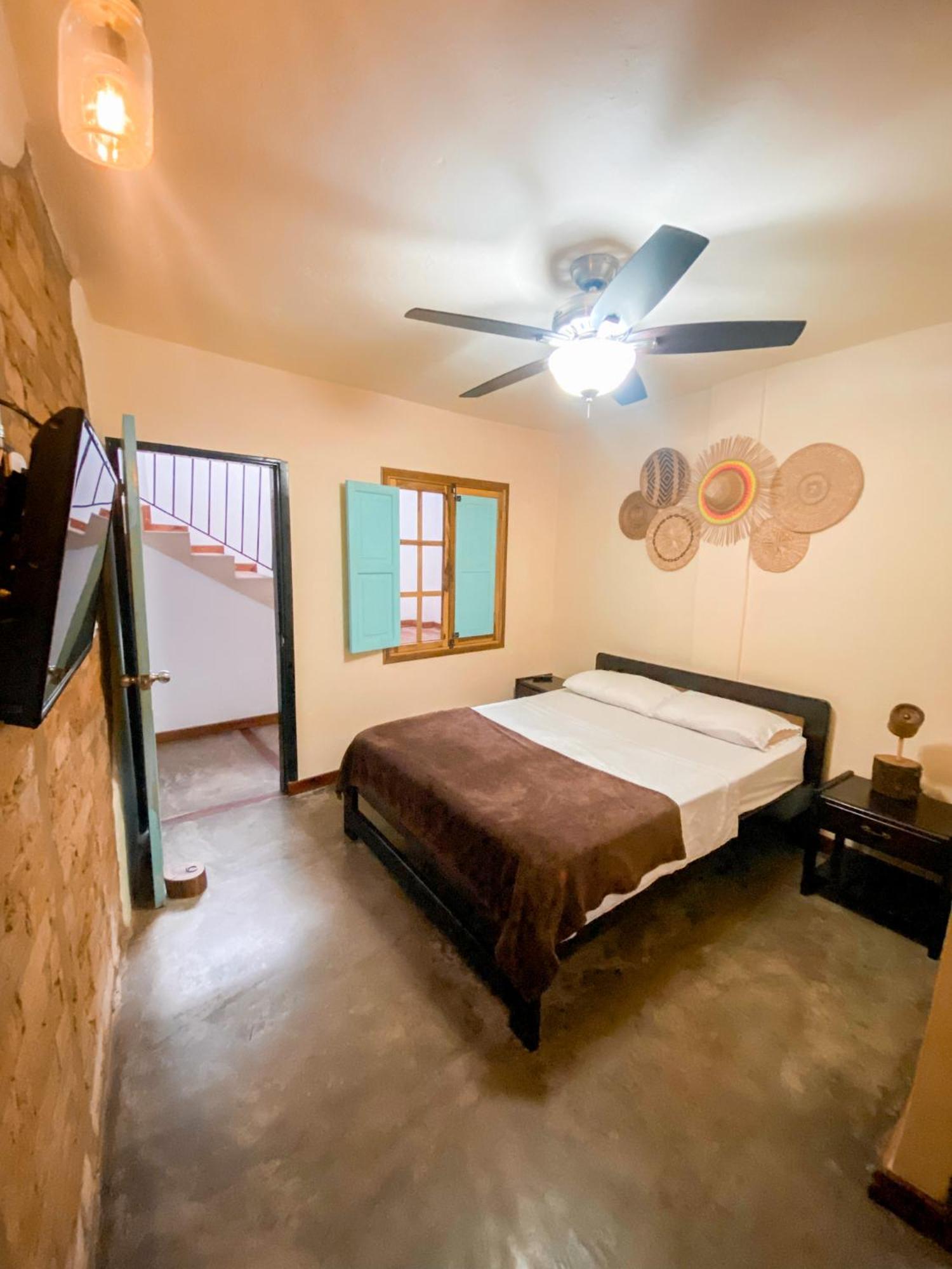 La Rosa Nautica Hostel 과두아스 외부 사진