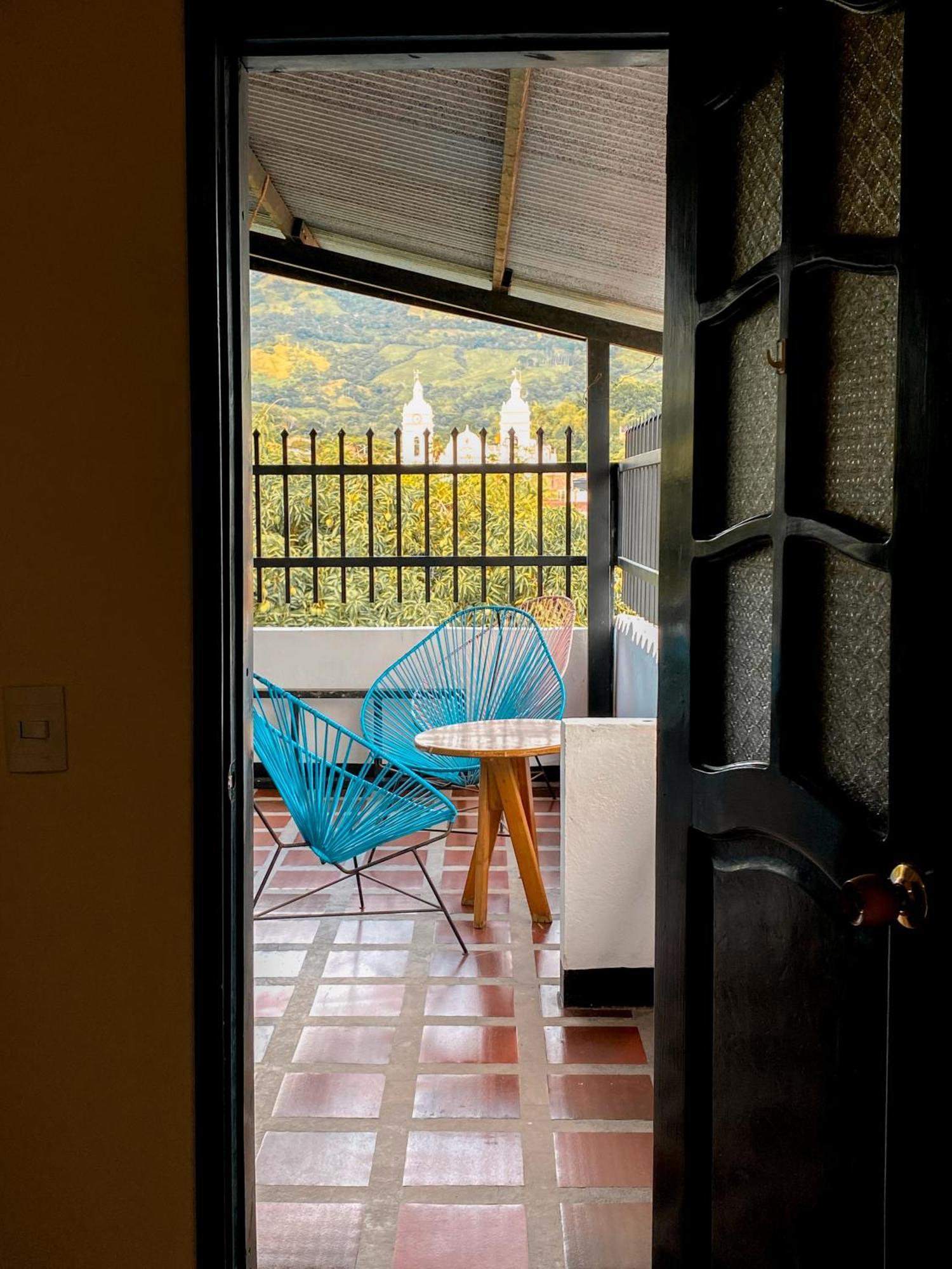 La Rosa Nautica Hostel 과두아스 외부 사진
