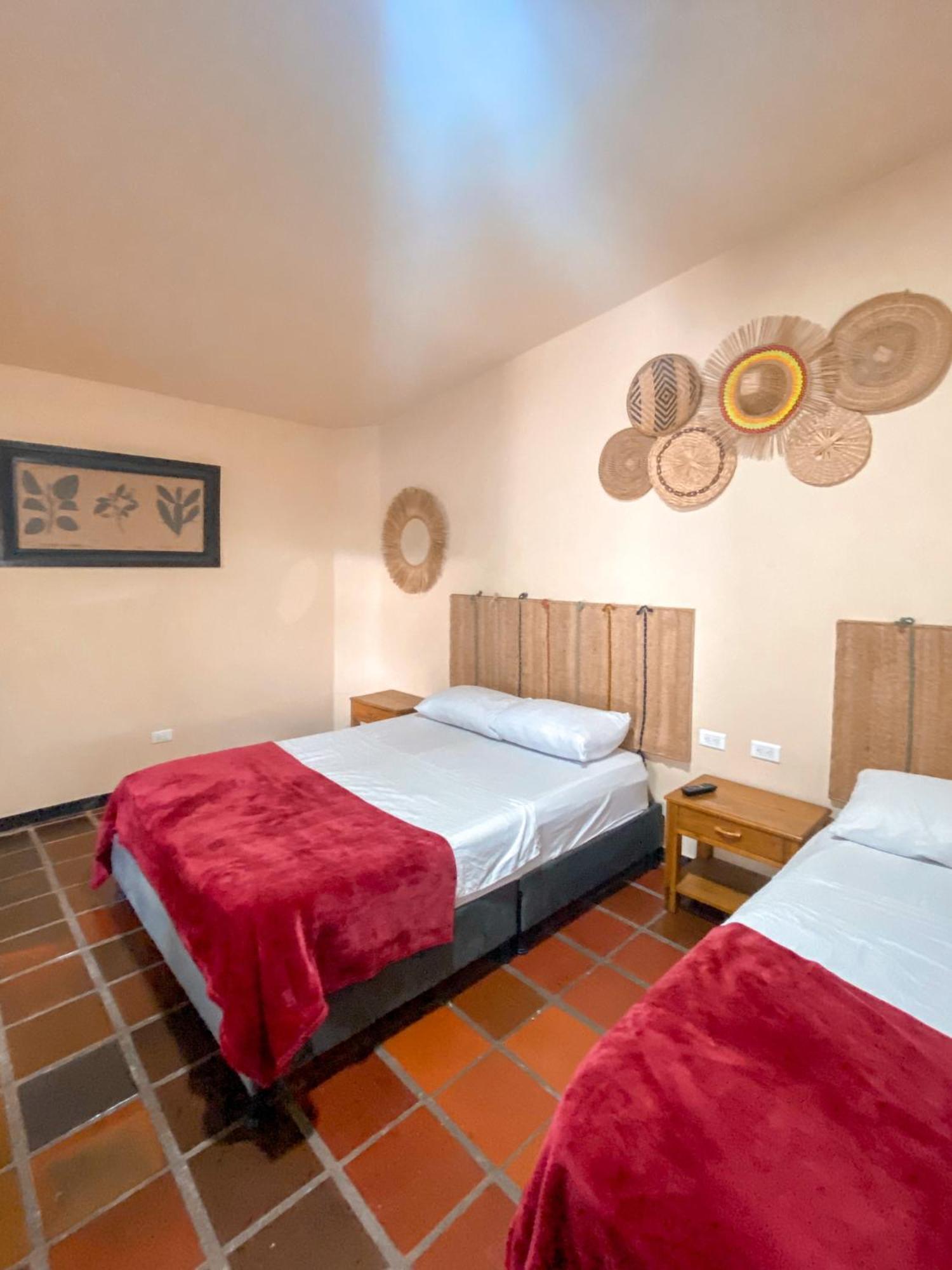 La Rosa Nautica Hostel 과두아스 객실 사진